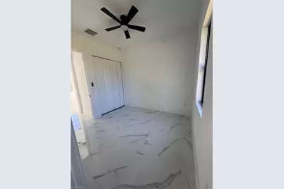 1035 Barcelona St E, Lehigh Acres, FL 33974 - Photo 5