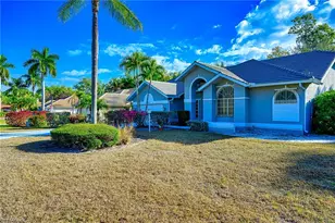 382 Henley Dr, Naples, FL 34104 - Photo 3