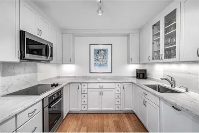 105 Wilderness Dr #107, Naples, FL 34105 - Photo 11