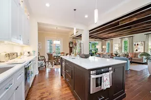 613 14th Ave, Naples, FL 34102 - Photo 11