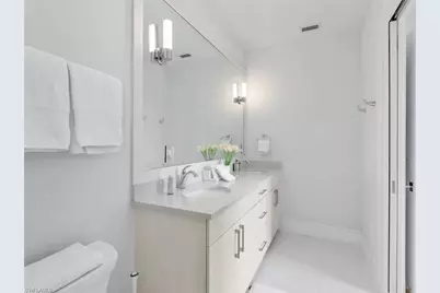 101 8th St S #201, Naples, FL 34102 - Photo 17