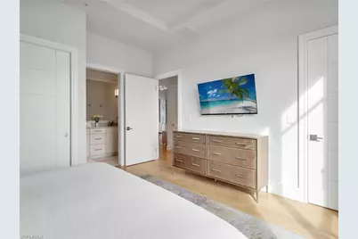 101 8th St S #201, Naples, FL 34102 - Photo 15