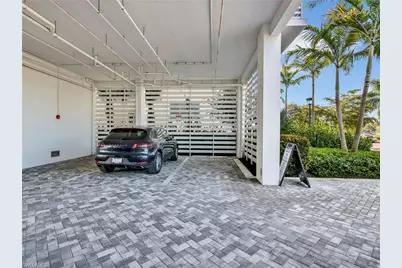 101 8th St S #201, Naples, FL 34102 - Photo 27