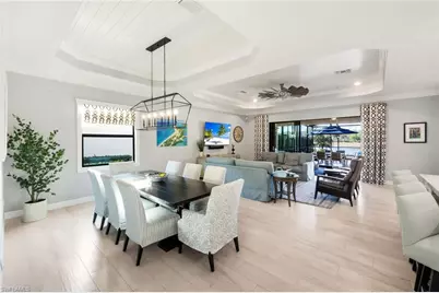 12639 Kinross Ln, Naples, FL 34120 - Photo 11