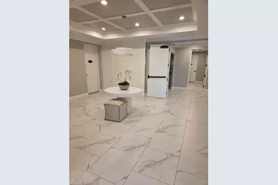 16370 Viansa Way #6, Naples, FL 34110 - Photo 3