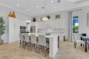 6394 Warwick Ave, Naples, FL 34113 - Photo 5