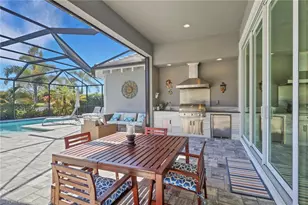 6394 Warwick Ave, Naples, FL 34113 - Photo 9