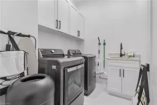 1923 SW 27th Terrace, Cape Coral, FL 33914 - Photo 29