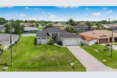 1013 NE 39th Ter, Cape Coral, FL 33909 - Photo 37