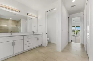 1013 NE 39th Terrace, Cape Coral, FL 33909 - Photo 9