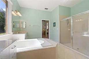 7942 Founders Cir, Naples, FL 34104 - Photo 17