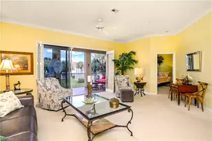 1000 L'Ambiance Cir, Naples, FL 34108 - Photo 5