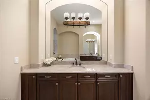 9030 Shenendoah Cir, Naples, FL 34113 - Photo 17