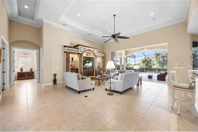 9030 Shenendoah Cir, Naples, FL 34113 - Photo 7
