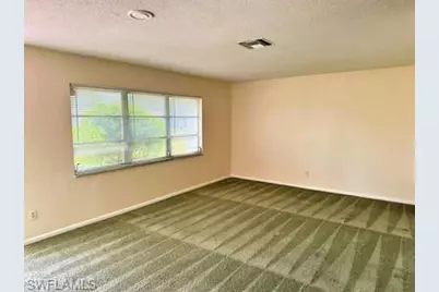 223 Punta Alta Ct, Lehigh Acres, FL 33936 - Photo 5