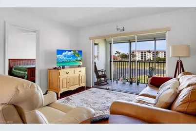 49 High Point Cir S #208, Naples, FL 34103 - Photo 1