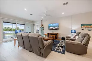 2555 Seychelles Dr, Naples, FL 34112 - Photo 3