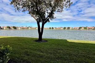 7824 Emerald Cir, Naples, FL 34109 - Photo 35