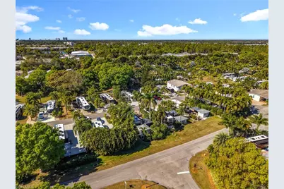 10074 Parkwood Dr., Fort Myers, FL 33905 - Photo 43