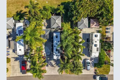 10074 Parkwood Dr., Fort Myers, FL 33905 - Photo 47