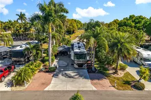 10074 Parkwood Dr, Fort Myers, FL 33905 - Photo 5