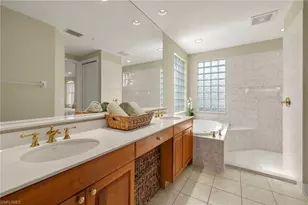 2621 Estrella Ct, Naples, FL 34109 - Photo 15