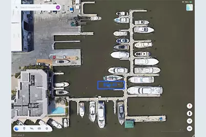 909 10th St S, Naples, FL 34102 - Photo 3