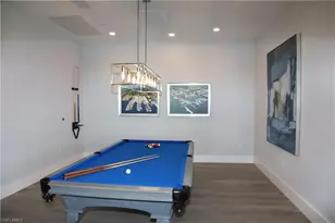 909 10th St S, Naples, FL 34102 - Photo 5