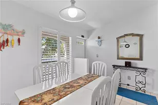 864 Gulf Pavilion Dr, Naples, FL 34108 - Photo 3