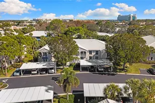 864 Gulf Pavilion Dr, Naples, FL 34108 - Photo 1