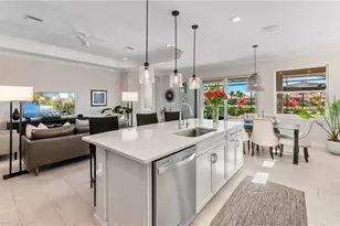 28137 Captiva Shell Loop, Bonita Springs, FL 34135 - Photo 5