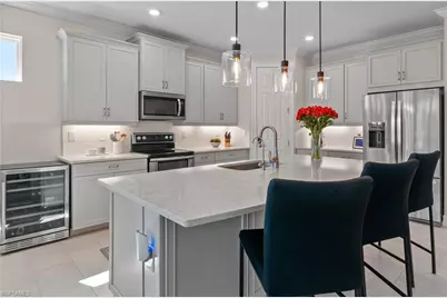 28137 Captiva Shell Loop, Bonita Springs, FL 34135 - Photo 3