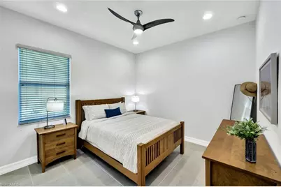 6161 Megans Bay Dr, Naples, FL 34113 - Photo 21