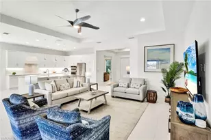 6161 Megans Bay Dr, Naples, FL 34113 - Photo 9