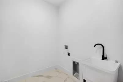 801 Pinecastle Dr, Lehigh Acres, FL 33974 - Photo 23