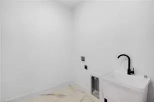 801 Pinecastle Dr, Lehigh Acres, FL 33974 - Photo 23