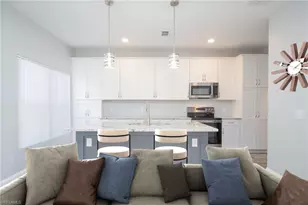 6119 Lakefront Dr, Fort Myers, FL 33908 - Photo 3