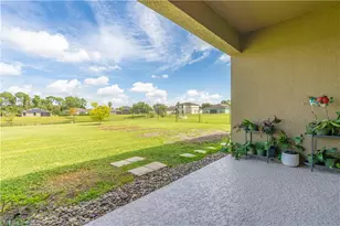 727 Morningview Ct, Lehigh Acres, FL 33974 - Photo 27