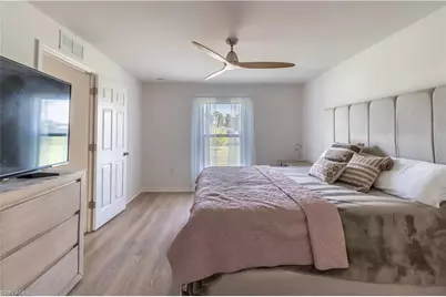 727 Morningview Ct, Lehigh Acres, FL 33974 - Photo 21