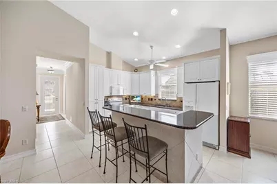 691 92nd Ave N, Naples, FL 34108 - Photo 3