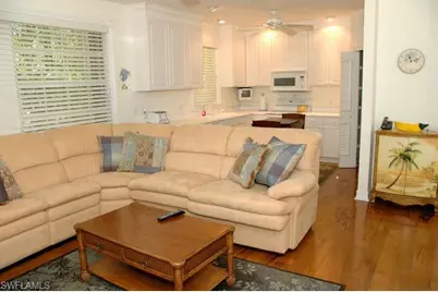 590 E Lake Dr, Naples, FL 34102 - Photo 9