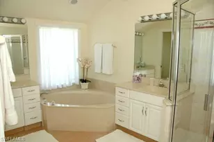 590 E Lake Dr, Naples, FL 34102 - Photo 11
