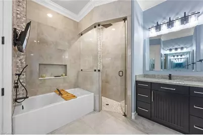 5328 Mayfair Ct, Cape Coral, FL 33904 - Photo 13