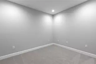 4568 Skysail Dr, Naples, FL 34120 - Photo 19