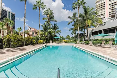 4751 Gulf Shore Blvd N #PH8, Naples, FL 34103 - Photo 17