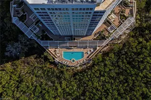 295 Grande Way, Naples, FL 34110 - Photo 39