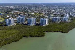 295 Grande Way, Naples, FL 34110 - Photo 41