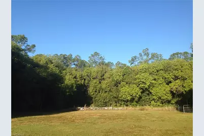 11170 Lager Ln, Naples, FL 34114 - Photo 17