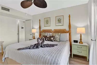 788 Park Shore Dr #B22, Naples, FL 34103 - Photo 15