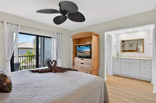 788 Park Shore Dr, Naples, FL 34103 - Photo 13